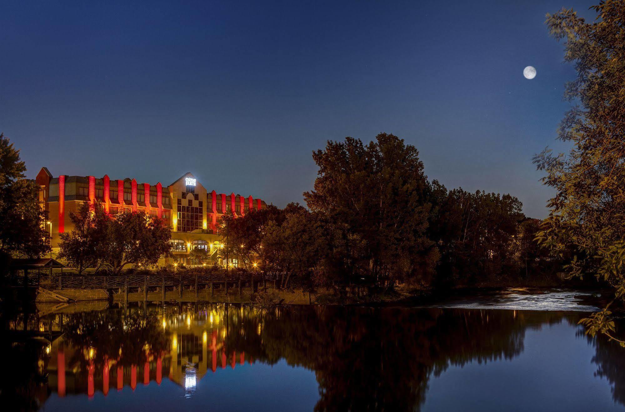 Hotel Chateau Жольет Экстерьер фото