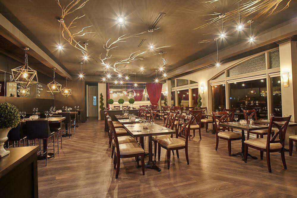 Hotel Chateau Жольет Экстерьер фото